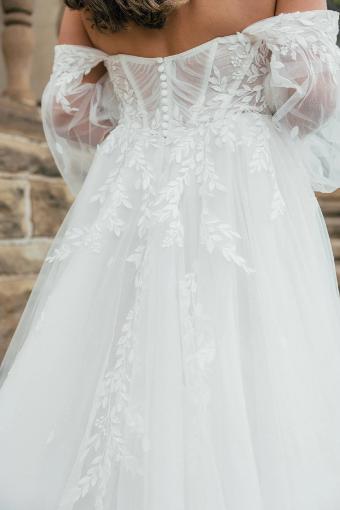 Essense of Australia Style No. D3787ZZ #6 (IV-RUM) IVORY LACE TULLE AND ROYAL ORGANZA OVER RUM GOWN thumbnail